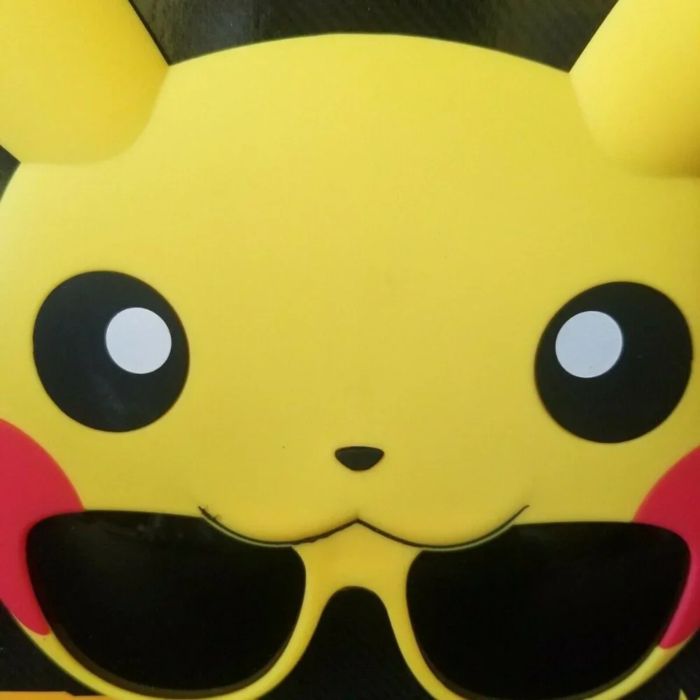 NWT POKEMON PIKACHU SUNSTACHE MASK & UV PROTECTION SHATTER RESISTANT SUNGLASSES